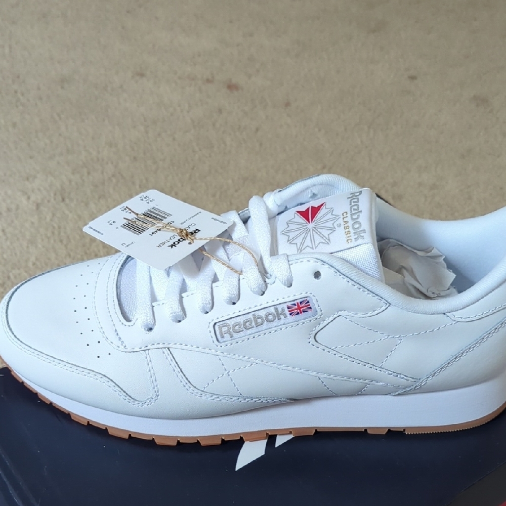 Reebok Men's White Classic Sneakers